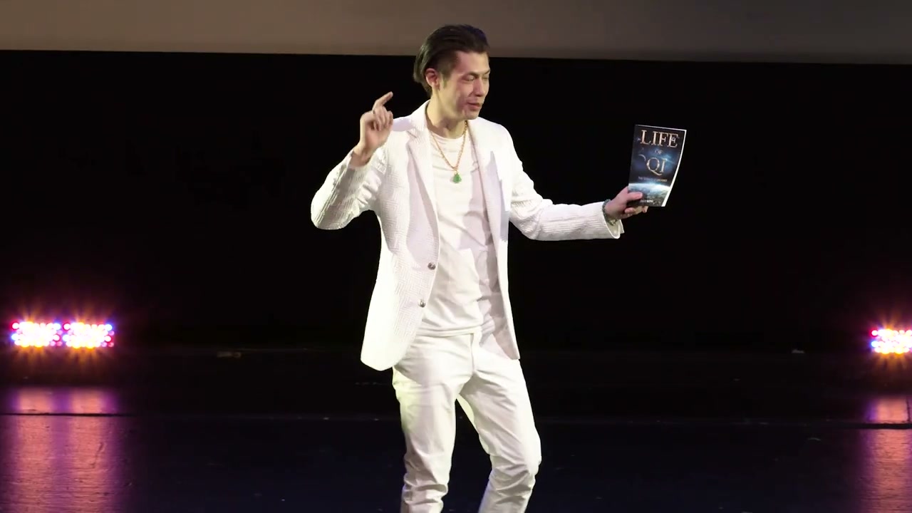 David Wong speaking on stage